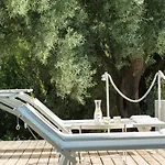Mavrades וילה סיבוטה