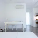 Mavrades וילה *