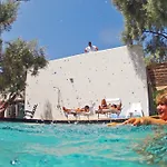 Mavrades וילה סיבוטה