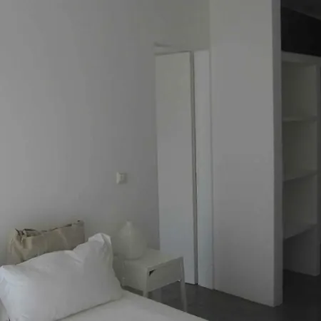 Mavrades Villa