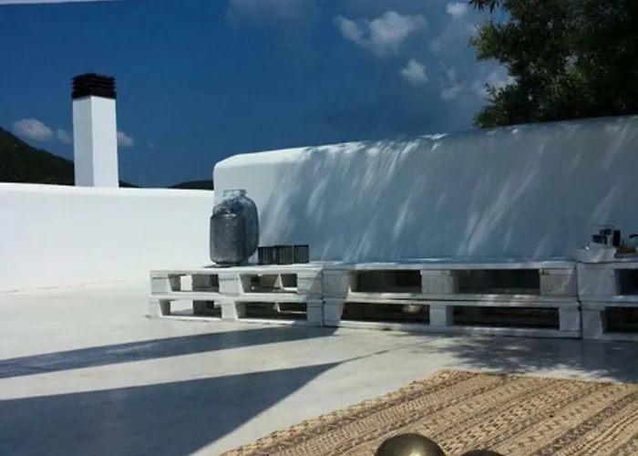 Mavrades סיבוטה